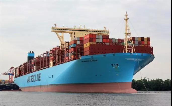 Maersk paskelbė pranešimą: užsakymų sustabdymas daugelyje vietų